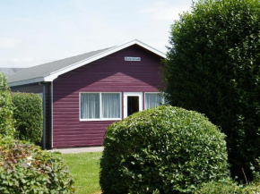 Spacious holiday home at 1 km from the North Sea beach